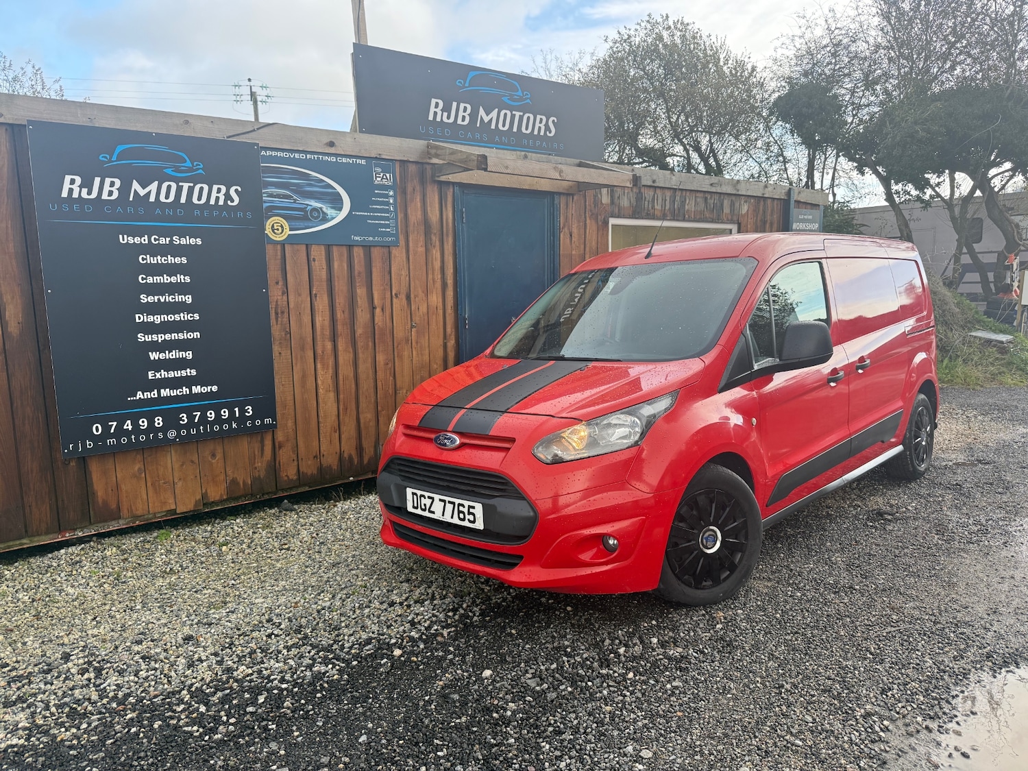 Used Ford Transit Connect 2016 for sale - 76365108: Photo 1