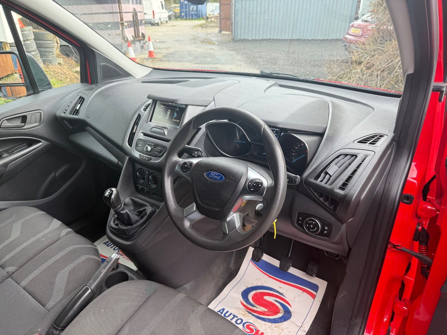 Used Ford Transit Connect 2016 for sale - 76365108: Photo 9