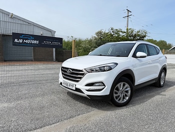 Hyundai TUCSON feature image