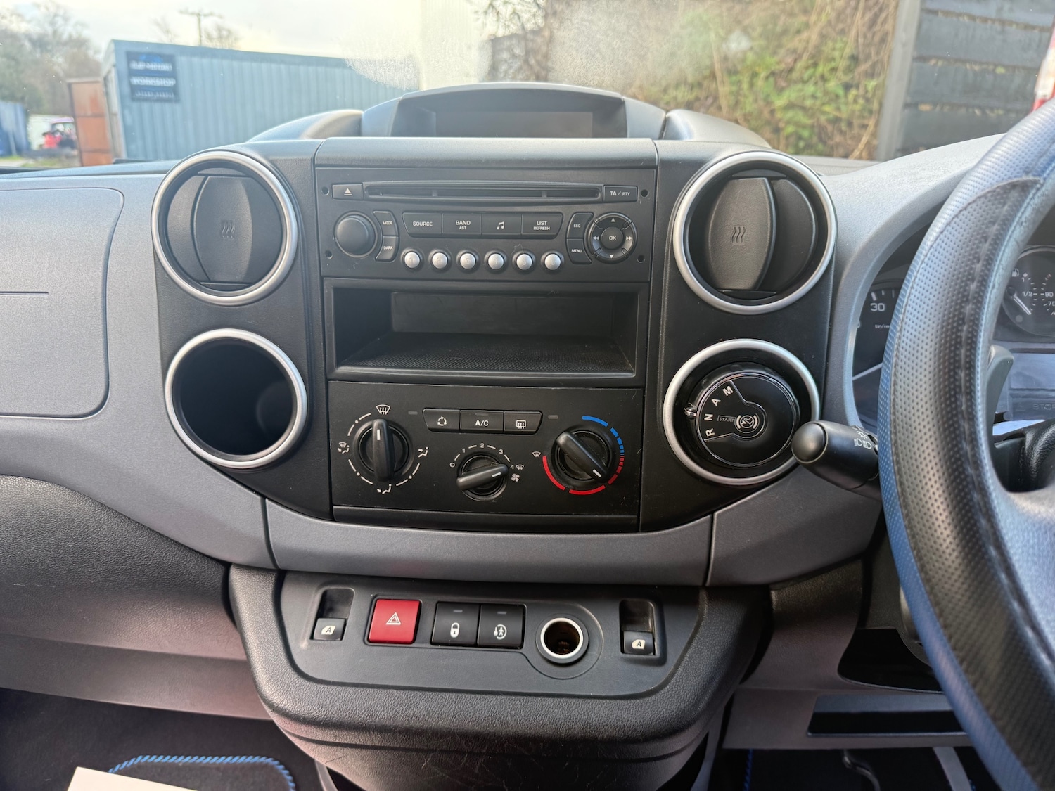 Used Citroen Berlingo Multispace 2012 for sale - 76785423: Photo 17