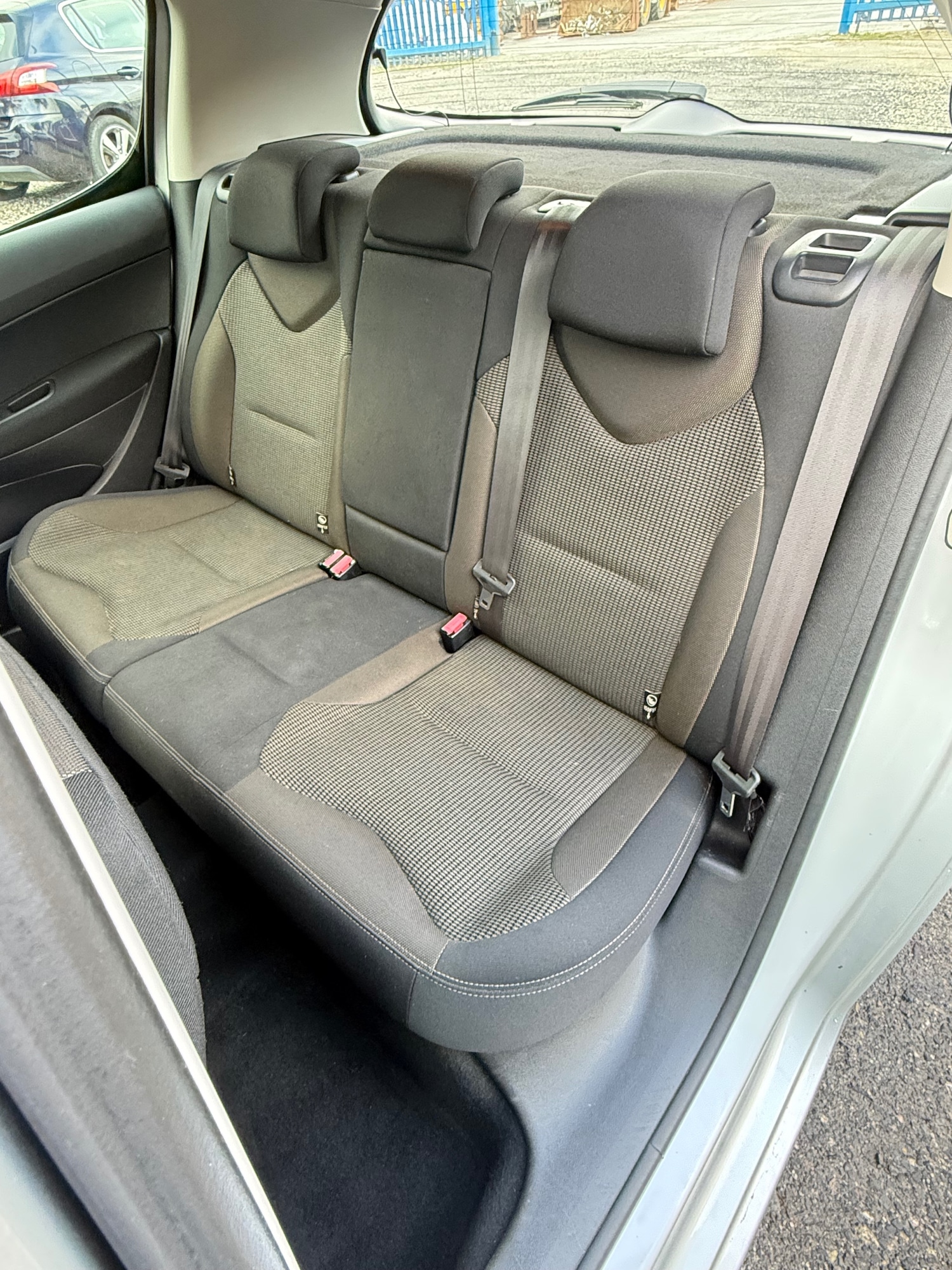 Used Peugeot 308 2013 for sale - 77610126: Photo 14