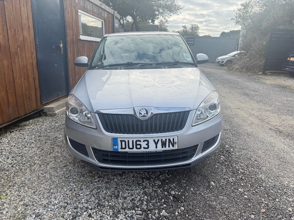 Used Skoda Fabia 2013 for sale - 76299623: Photo 2