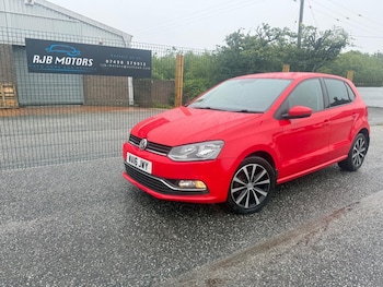 Used Volkswagen Polo 2016 for sale - 79017452: Photo