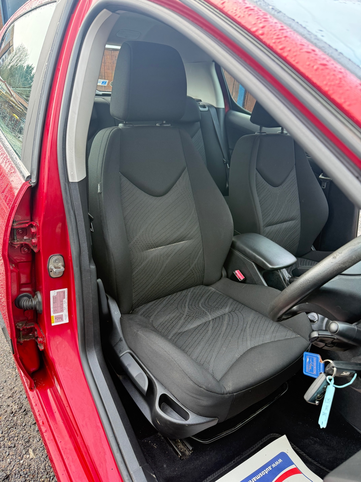 Used Peugeot 308 2013 for sale - 77700824: Photo 12