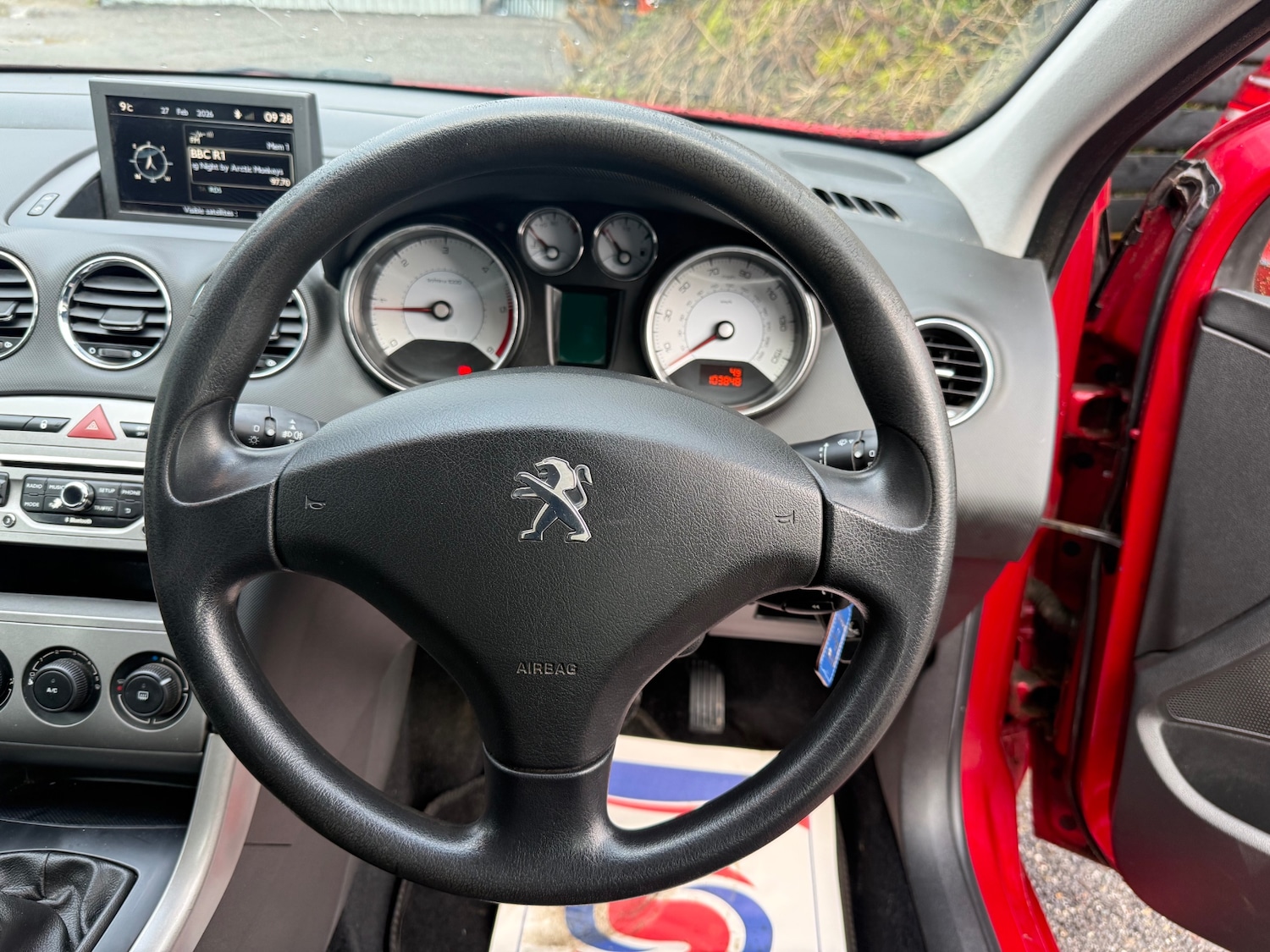 Used Peugeot 308 2013 for sale - 77700824: Photo 18