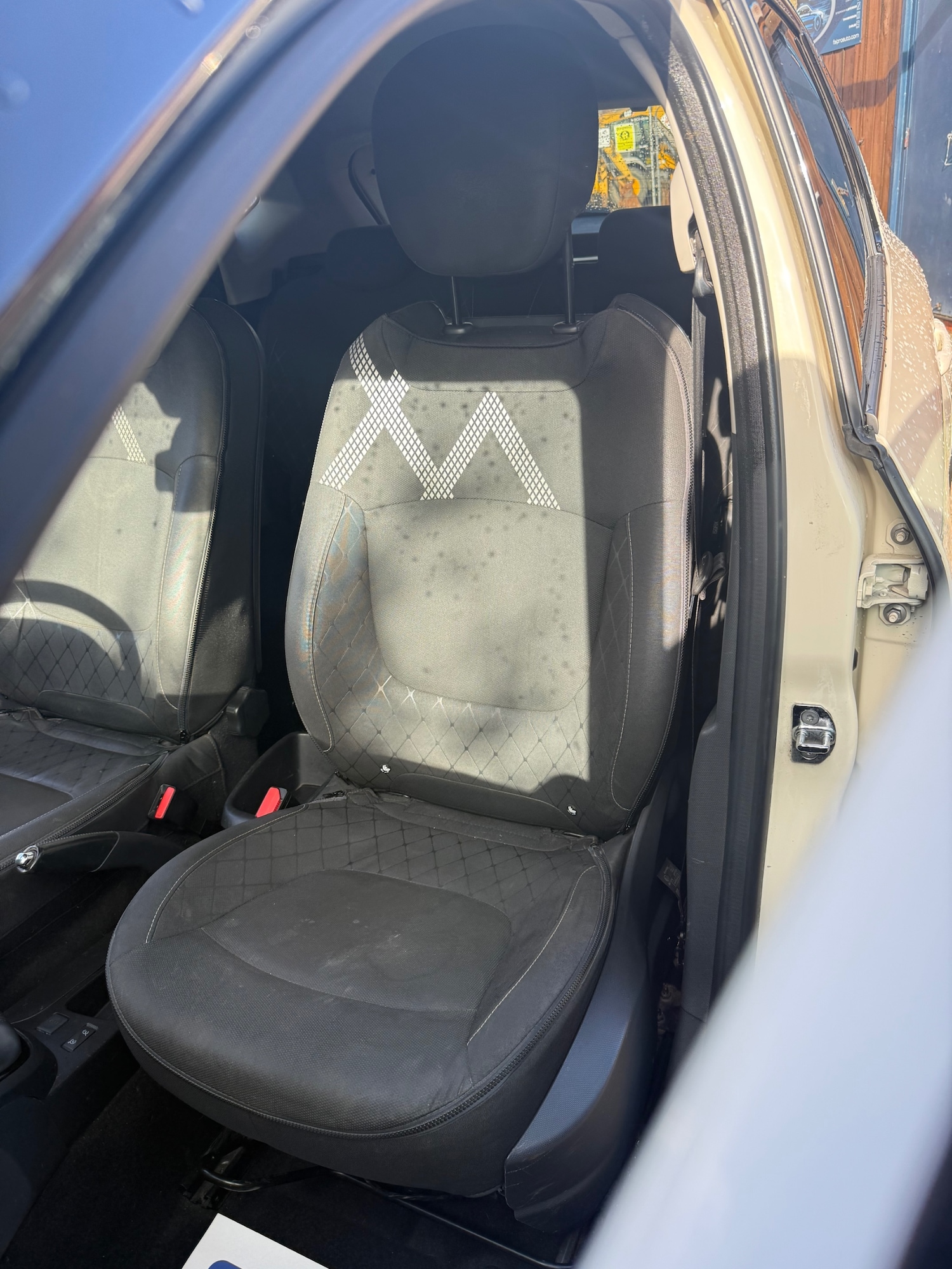 Used Renault Captur 2016 for sale - 76364856: Photo 11