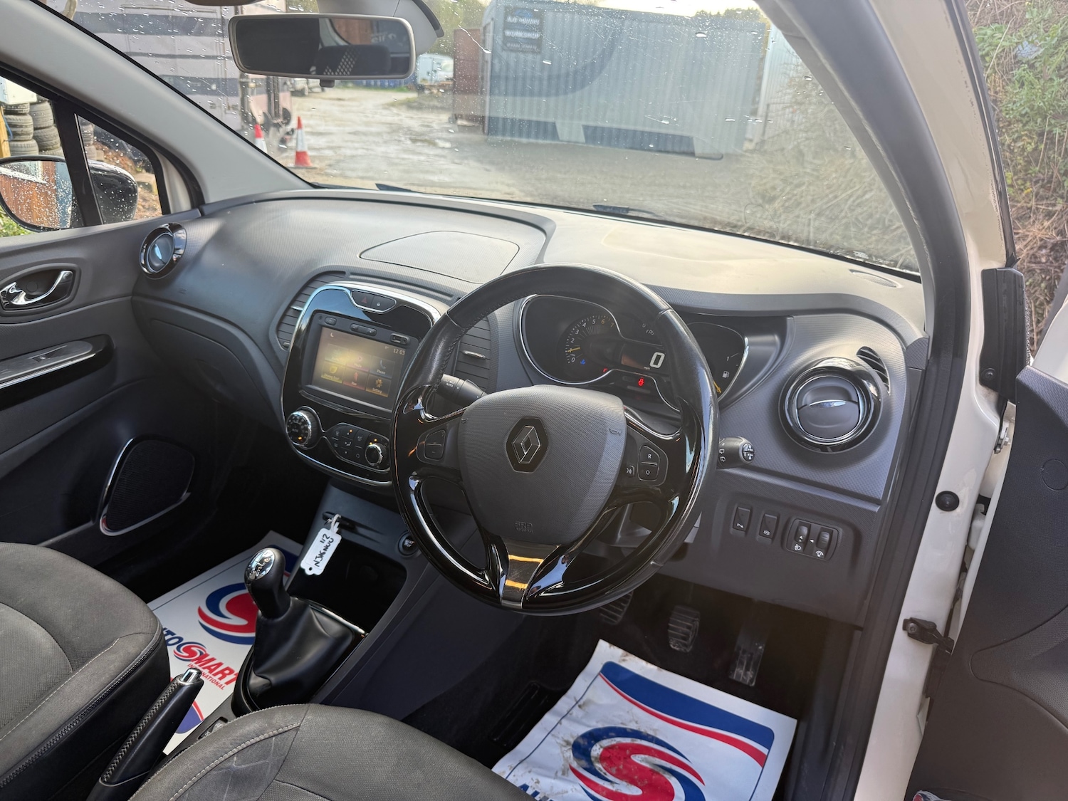 Used Renault Captur 2016 for sale - 76364856: Photo 9