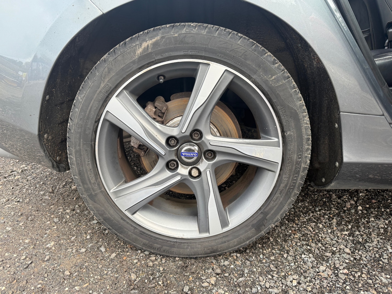 Used Volvo V40 2015 for sale - 76444730: Photo 18