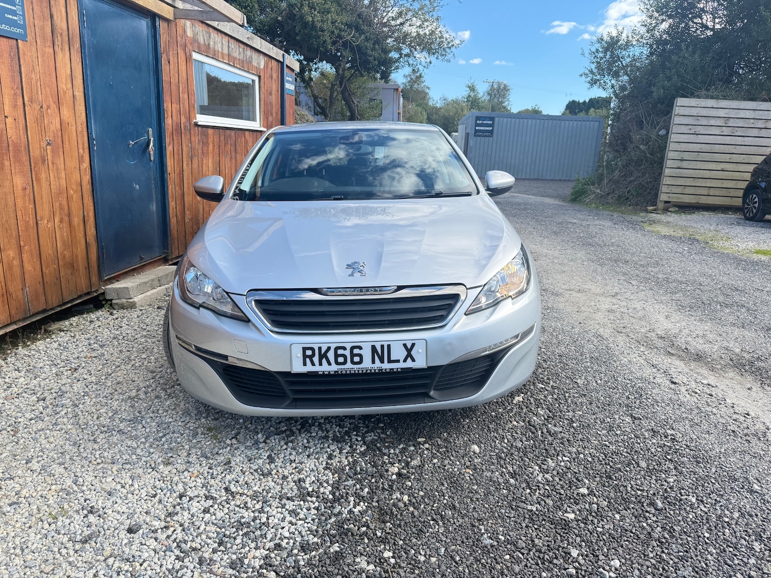 Used Peugeot 308 2016 for sale - 76041373: Photo 2