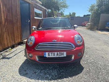 Used MINI Convertible 2011 for sale - 75581874: Photo