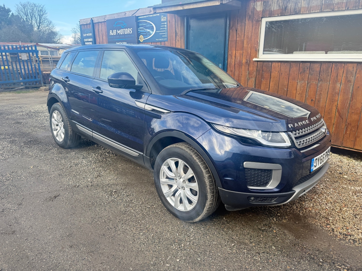 Used Land Rover Range Rover Evoque 2016 for sale - 77881334: Photo 6