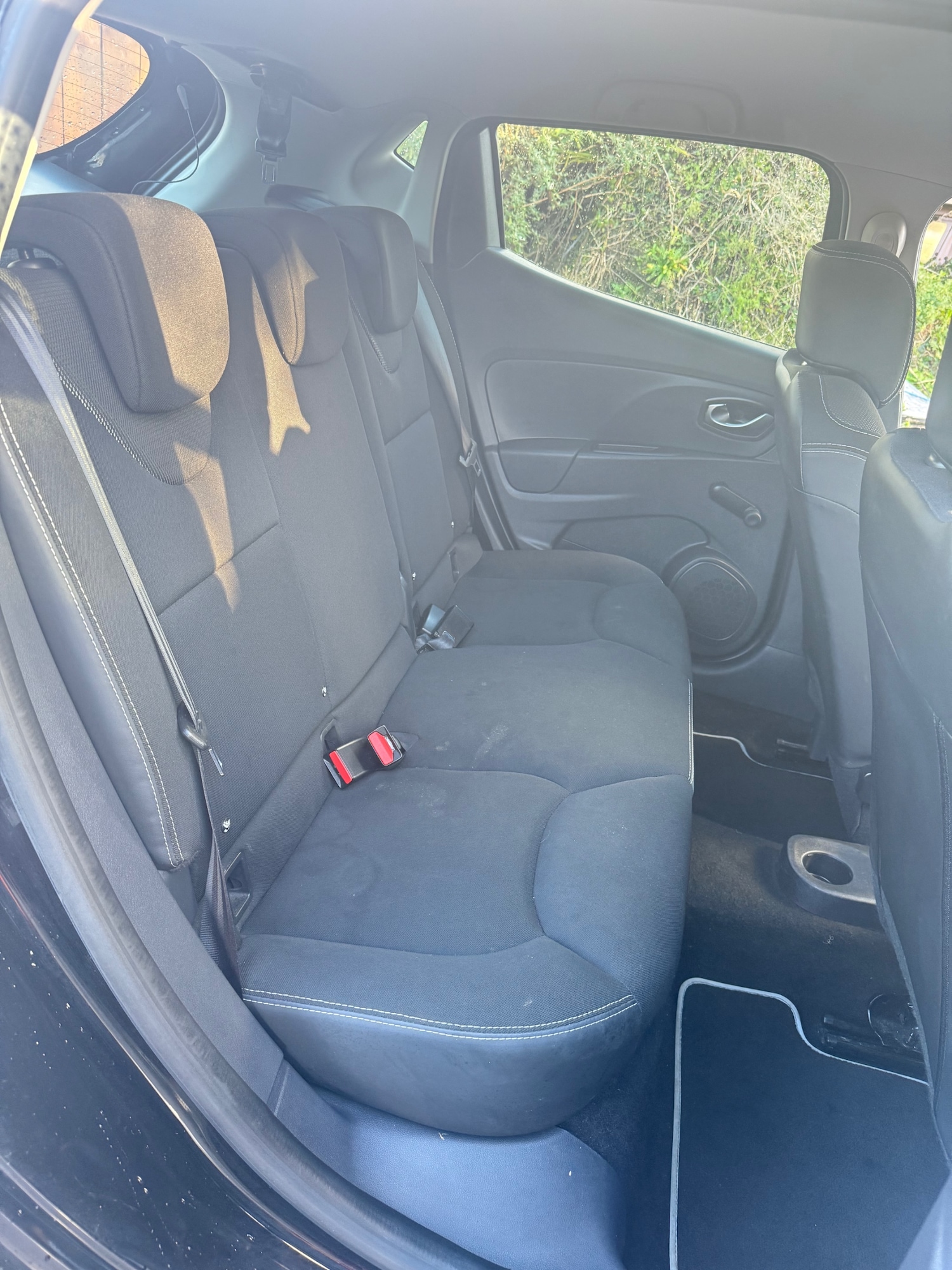 Used Renault Clio 2015 for sale - 77008368: Photo 14