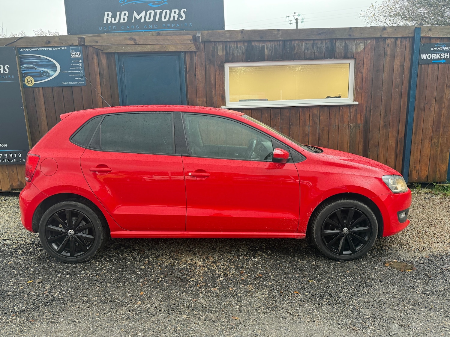 Used Volkswagen Polo 2013 for sale - 76542987: Photo 7