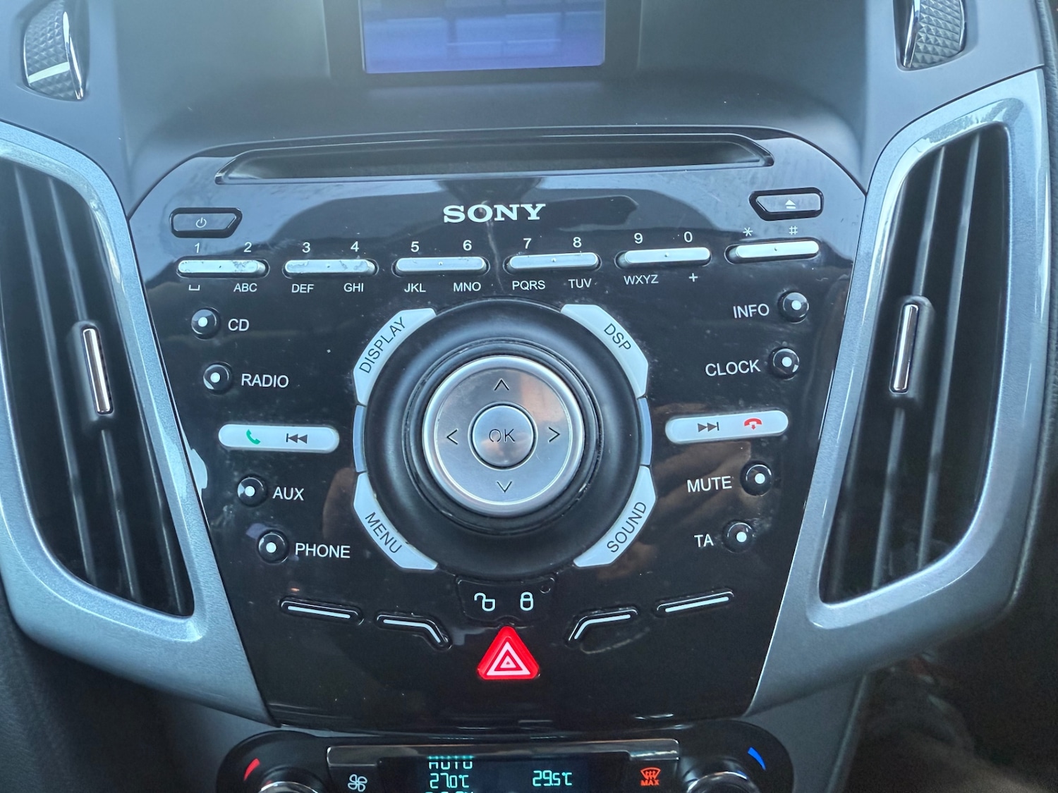 Used Ford Focus 2012 for sale - 77008227: Photo 20