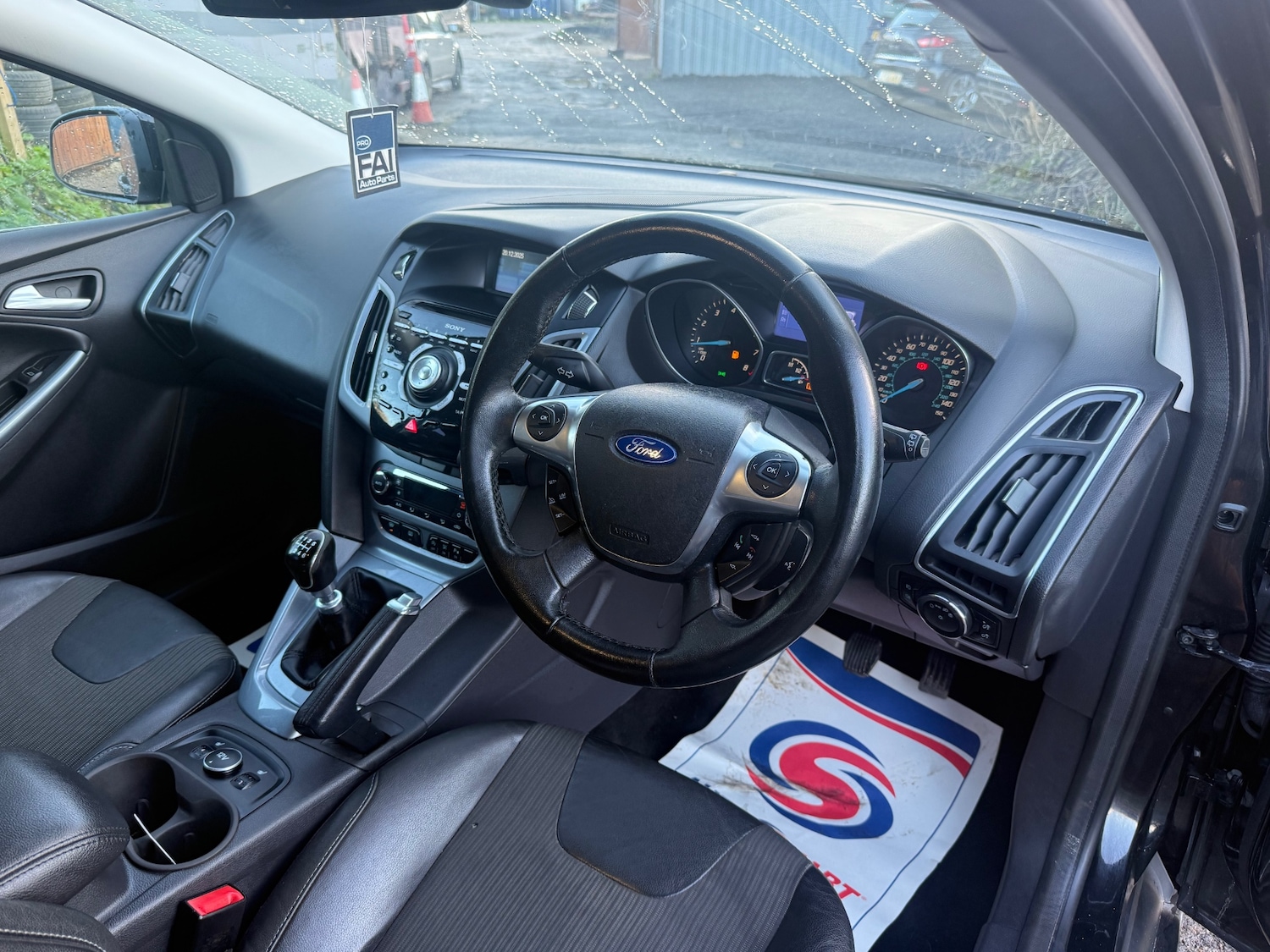 Used Ford Focus 2012 for sale - 77008227: Photo 9