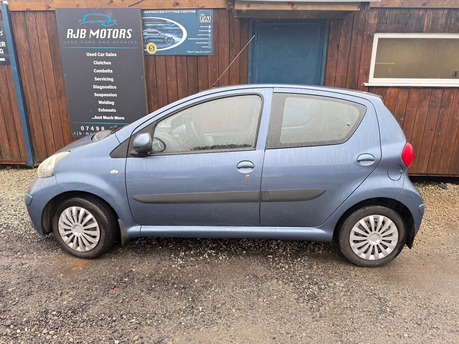 Used Toyota AYGO 2009 for sale - 77700818: Photo 3