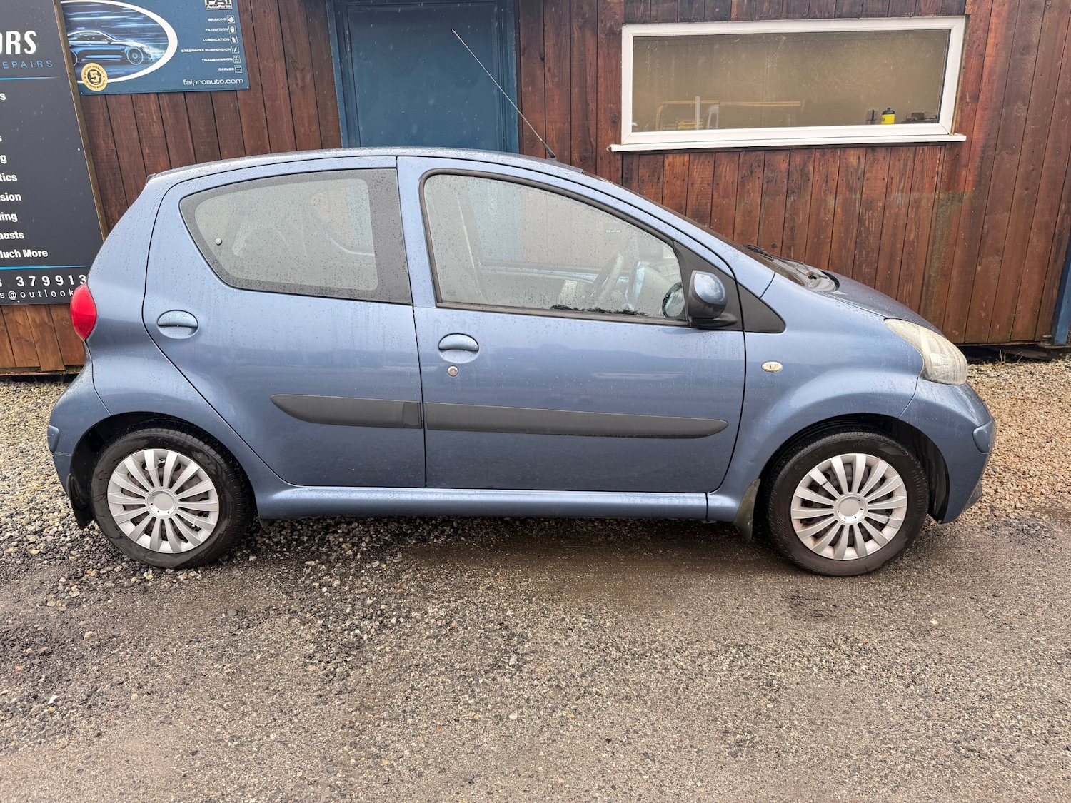 Used Toyota AYGO 2009 for sale - 77700818: Photo 6