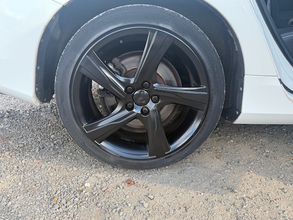 Used Volvo V60 2013 for sale - 76302179: Photo 18