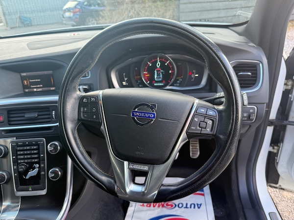 Used Volvo V60 2013 for sale - 76302179: Photo 19