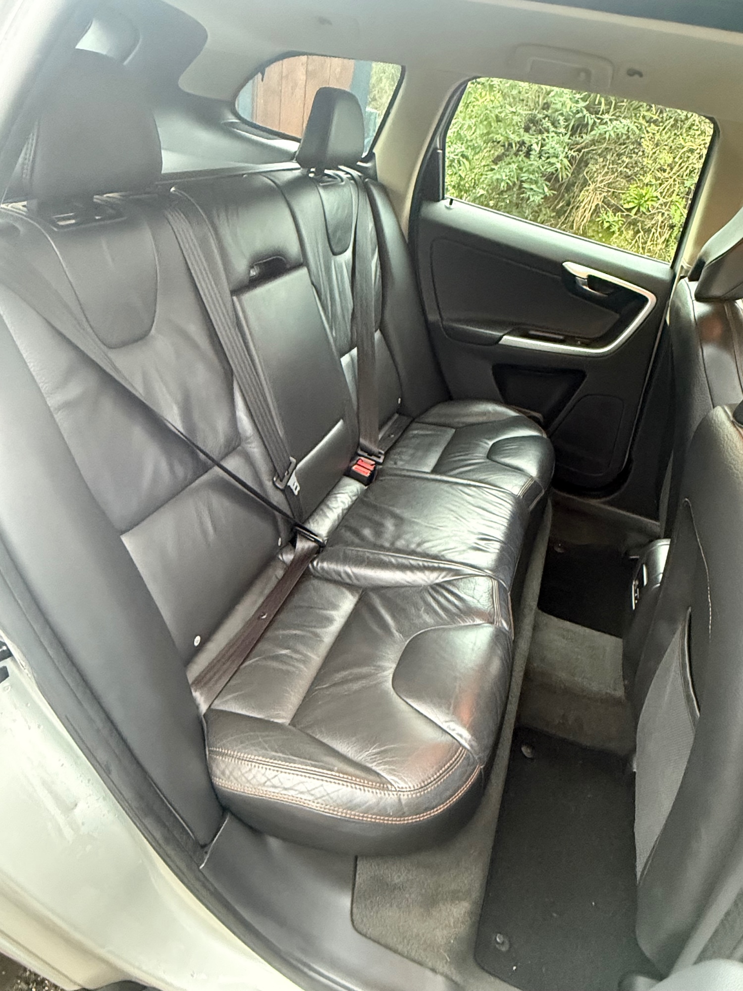 Used Volvo XC60 2011 for sale - 76594630: Photo 14