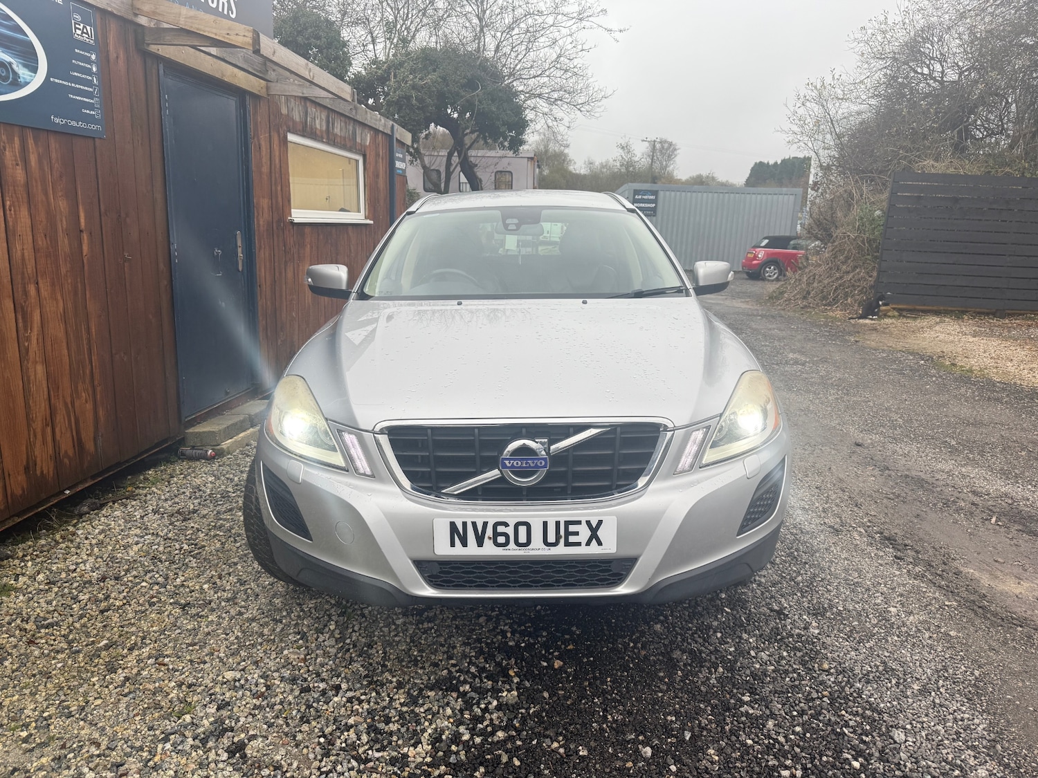 Used Volvo XC60 2011 for sale - 76594630: Photo 2