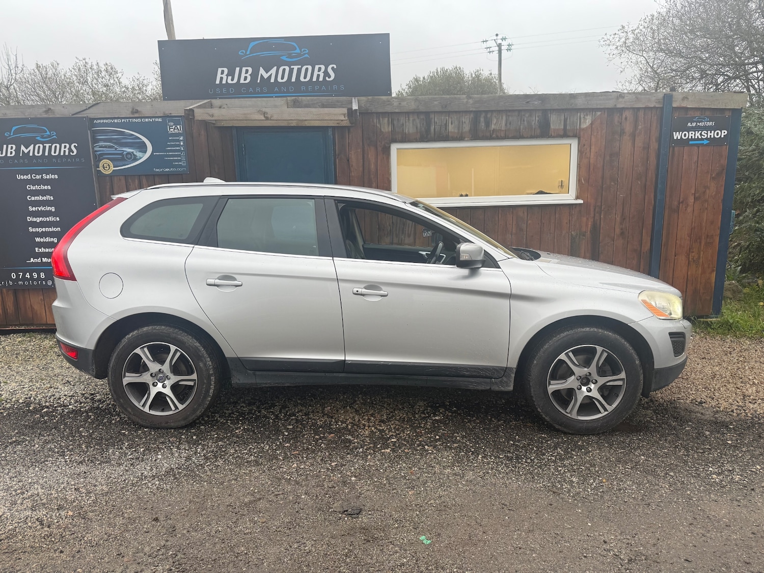 Used Volvo XC60 2011 for sale - 76594630: Photo 7