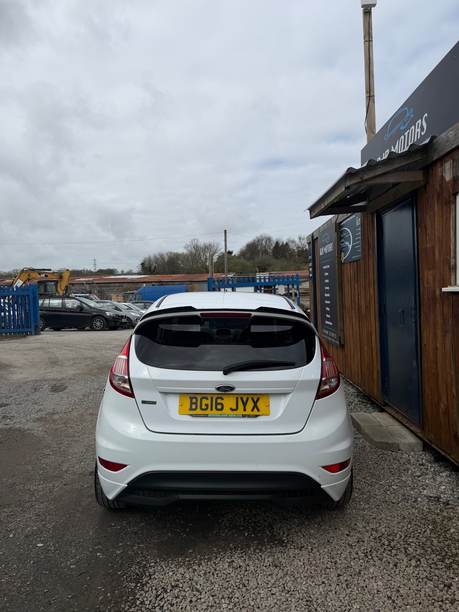 Used Ford Fiesta 2016 for sale - 78112238: Photo 5