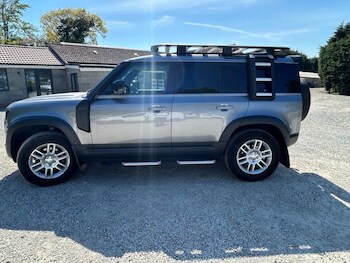 Used Land Rover Defender 2023 for sale - 78457515: Photo