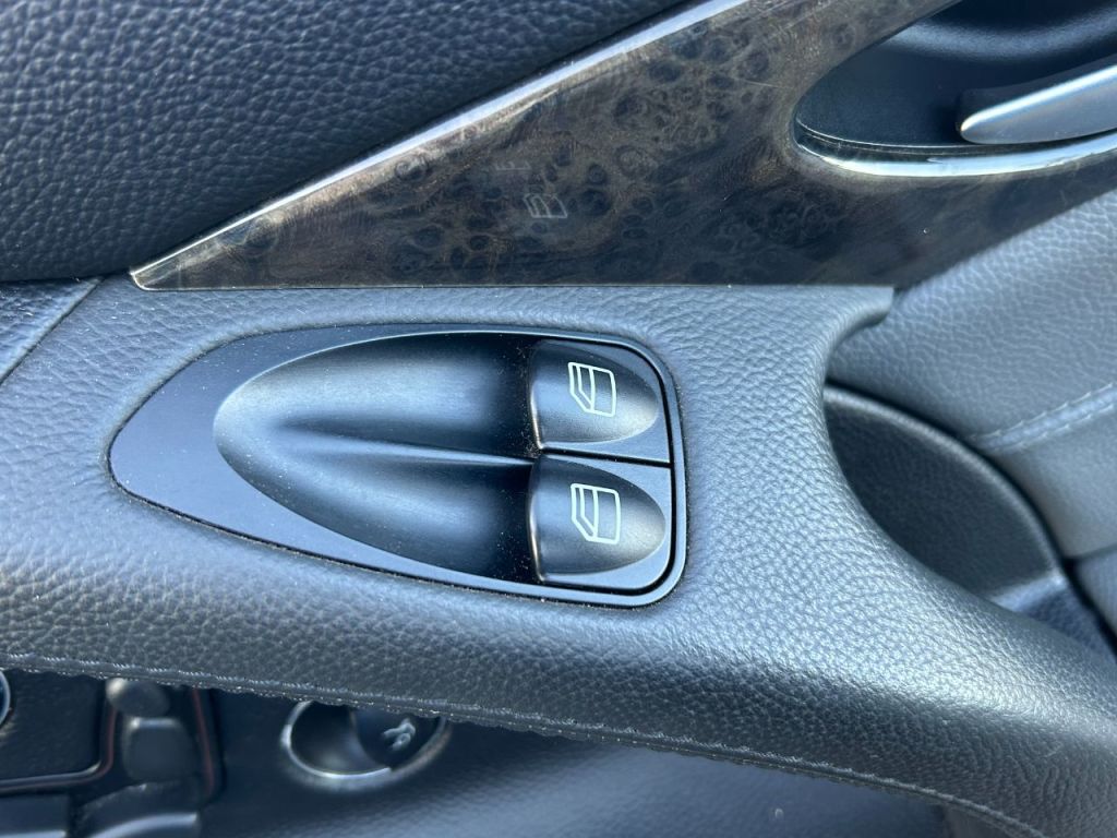 Used Mercedes-Benz S Class 2006 for sale - 76891920: Photo 19