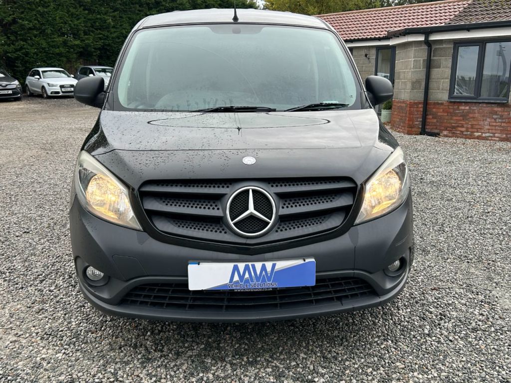Used Mercedes-Benz Citan 2015 for sale - 76449468: Photo 2