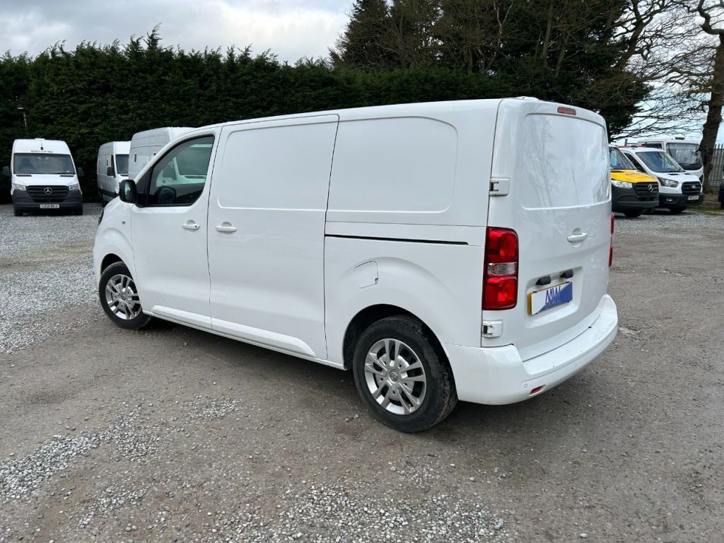 Used Vauxhall Vivaro 2021 for sale - 77715320: Photo 5