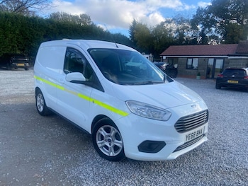 Ford - Transit Courier