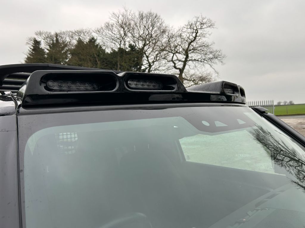 Used Land Rover Defender 2022 for sale - 77417302: Photo 15