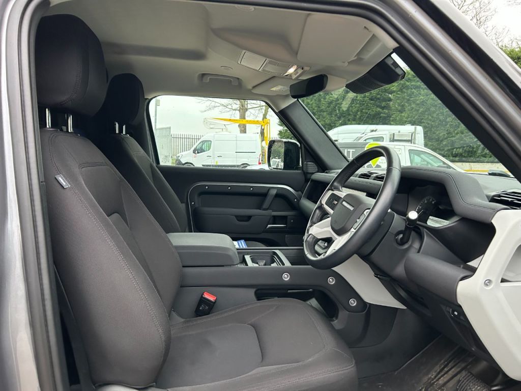 Used Land Rover Defender 2022 for sale - 77417302: Photo 9