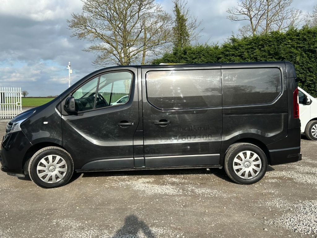 Used Nissan NV300 2021 for sale - 77666097: Photo 4