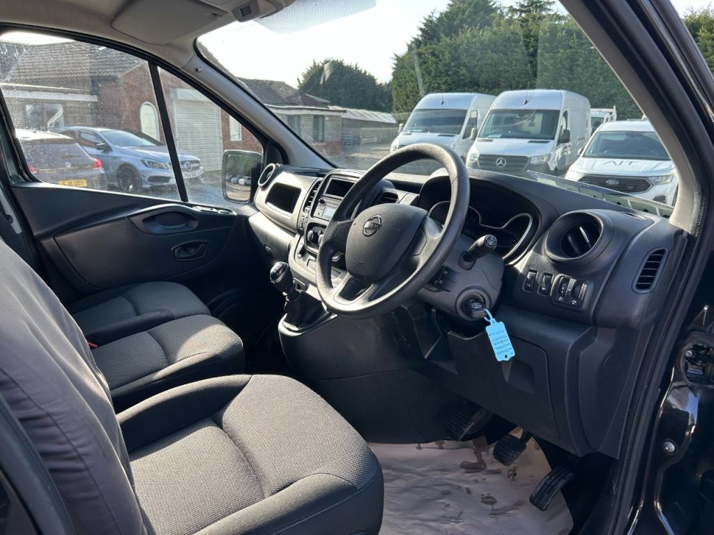 Used Nissan NV300 2021 for sale - 77666097: Photo 9