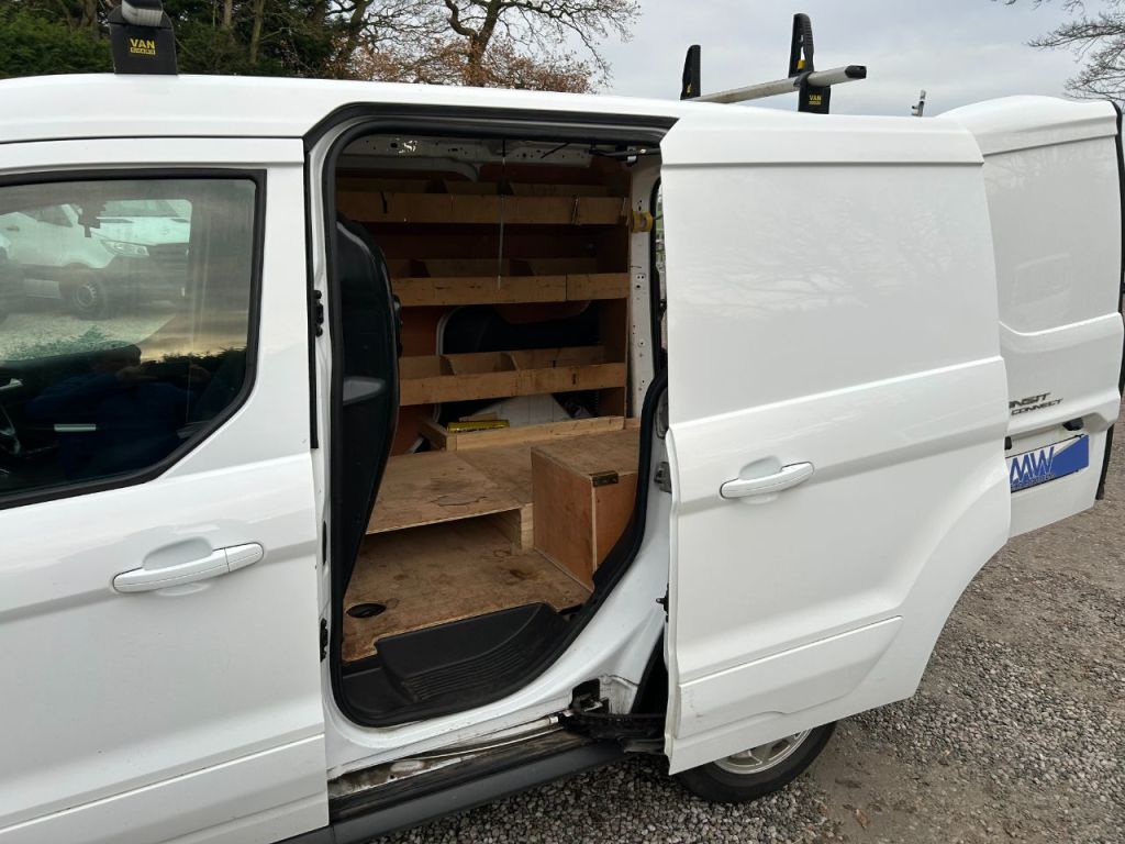 Used Ford Transit Connect 2017 for sale - 76904816: Photo 10