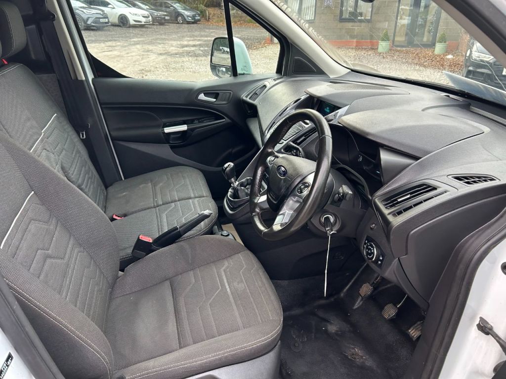 Used Ford Transit Connect 2017 for sale - 76904816: Photo 11