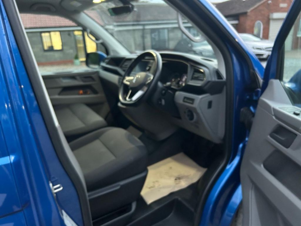 Used Volkswagen Transporter 2024 for sale - 76461652: Photo 25