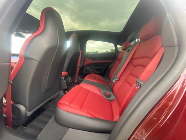 Used Porsche Taycan 2023 for sale - 71659378: Photo 7