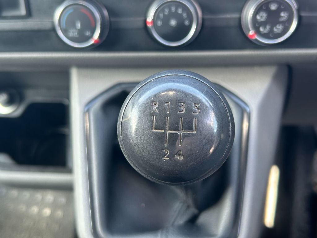 Used Volkswagen Transporter 2023 for sale - 77528464: Photo 12