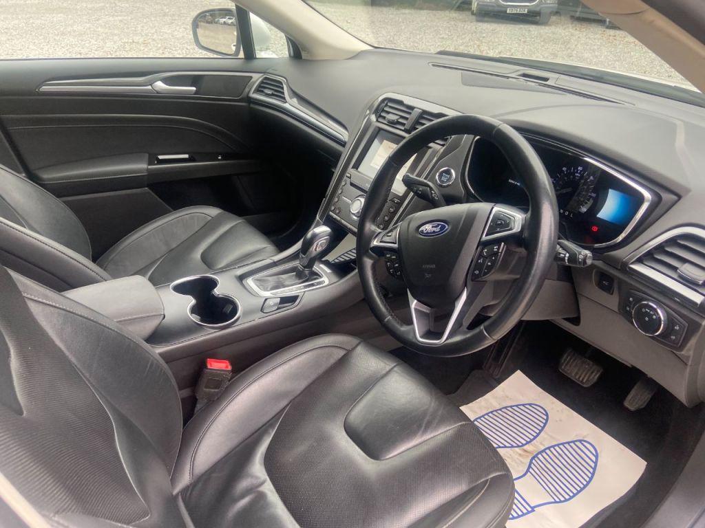 Used Ford Mondeo 2019 for sale - 76319499: Photo 8