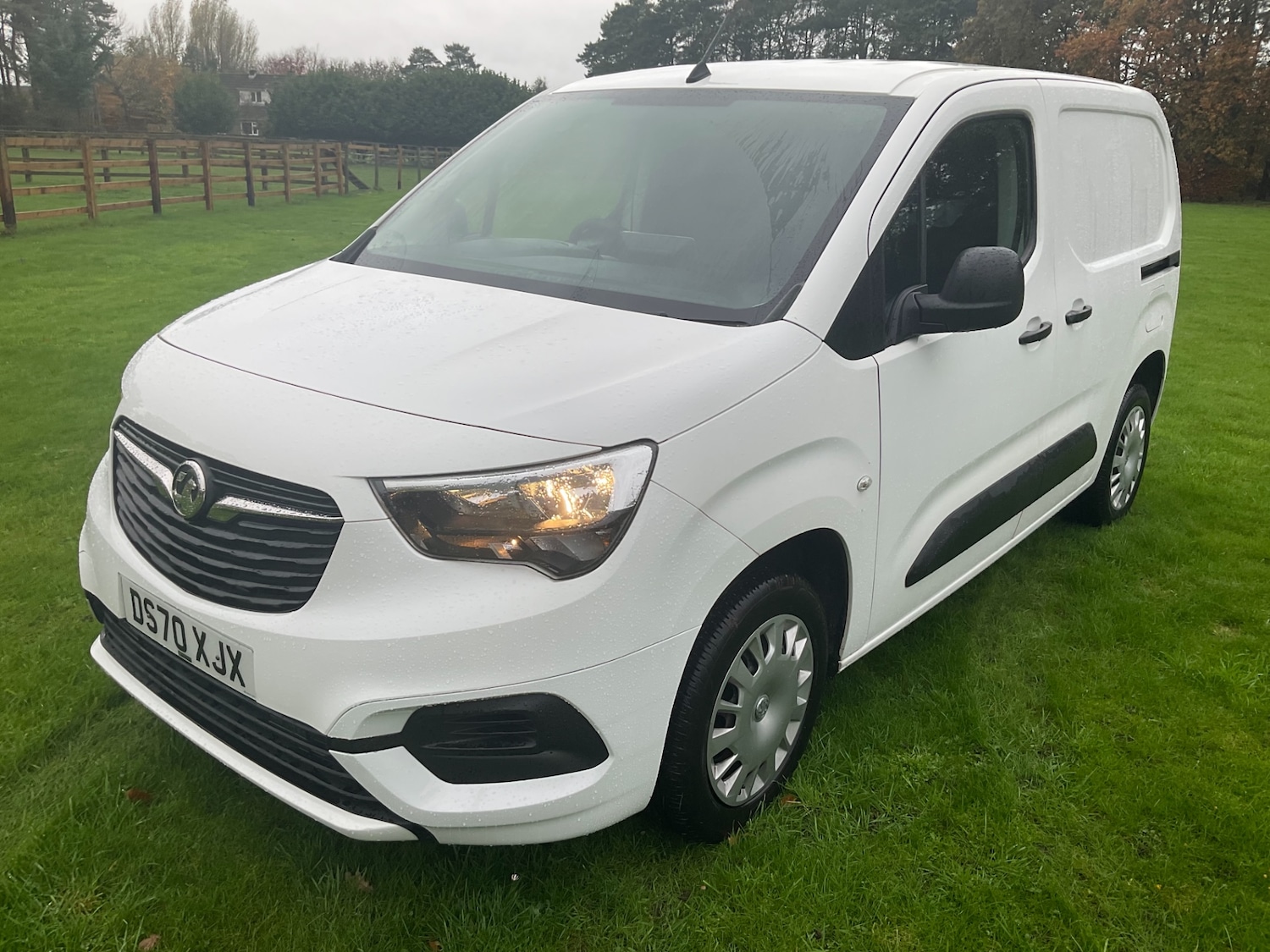 Used Vauxhall Combo 2020 for sale - 76547611: Photo 3