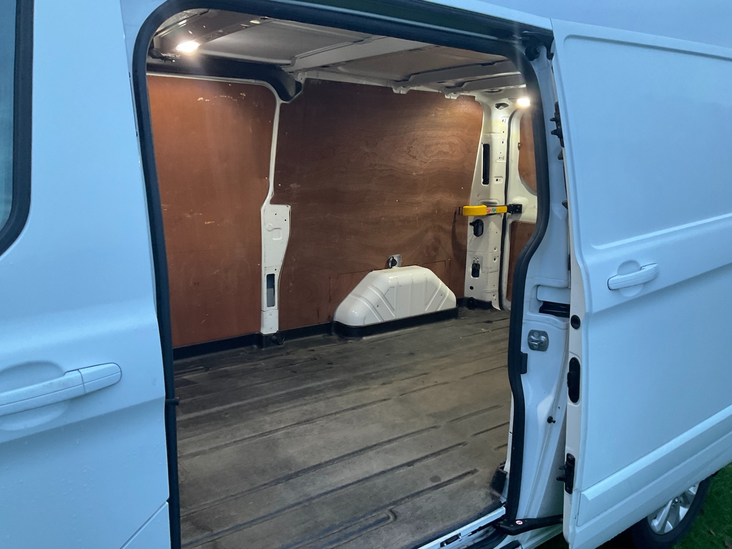 Used Ford Transit Custom 2020 for sale - 76848857: Photo 7