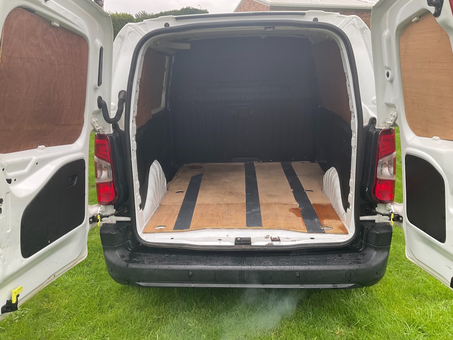 Used Vauxhall Combo 2019 for sale - 76547618: Photo 4