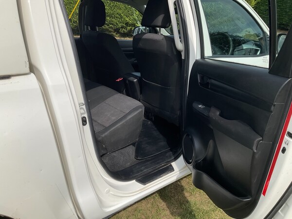 Used Toyota Hilux 2021 for sale - 75667007: Photo 7