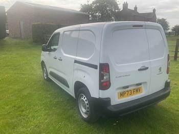 Used Peugeot Partner 2024 for sale - 78727432: Photo