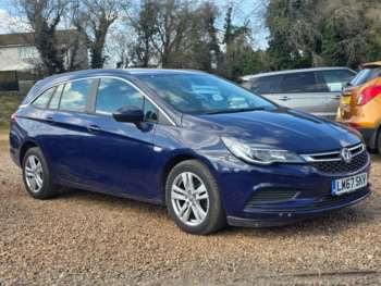 2017 (67) - 1.6 CDTi ecoTEC BlueInjection Tech Line Nav Sports Tourer Euro 6 (s/s) 5dr