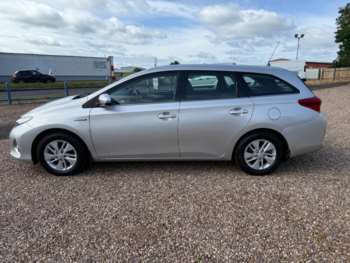 Used Toyota Auris 2015 for sale - 74700984: Photo