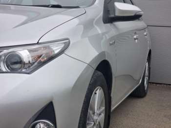 Used Toyota Auris 2015 for sale - 74701365: Photo